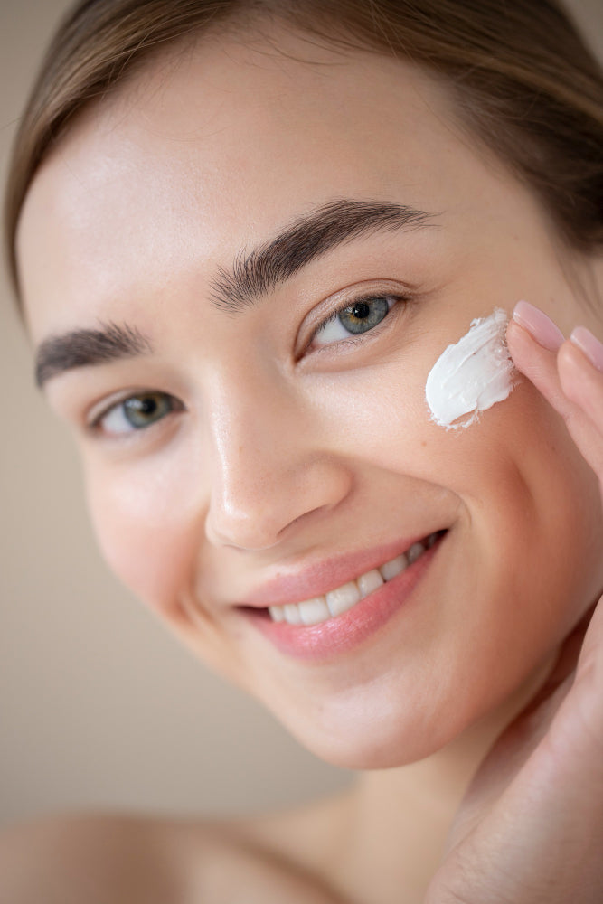 Crème Visage Hydratante au Collagène & Vitamine C